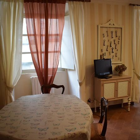 Palazzo Tucci Apartments Lucques Extérieur photo
