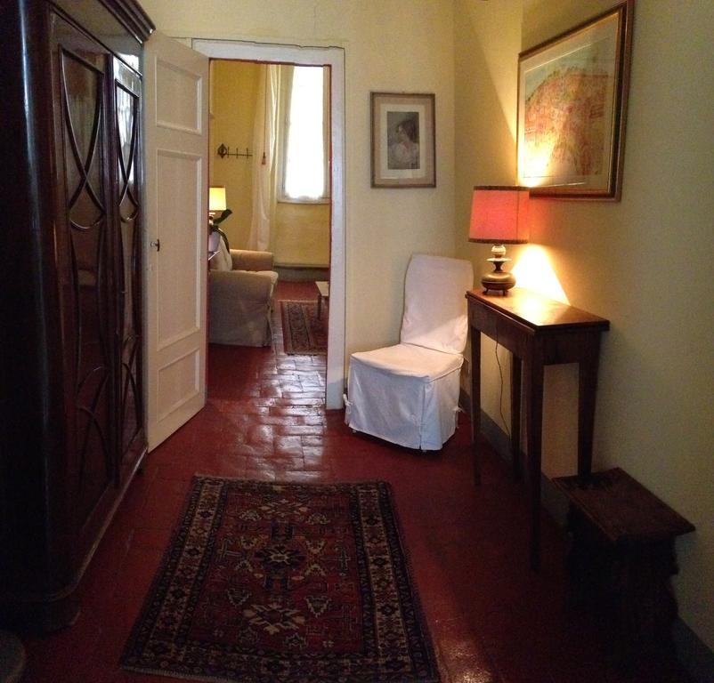 Palazzo Tucci Apartments Lucques Extérieur photo