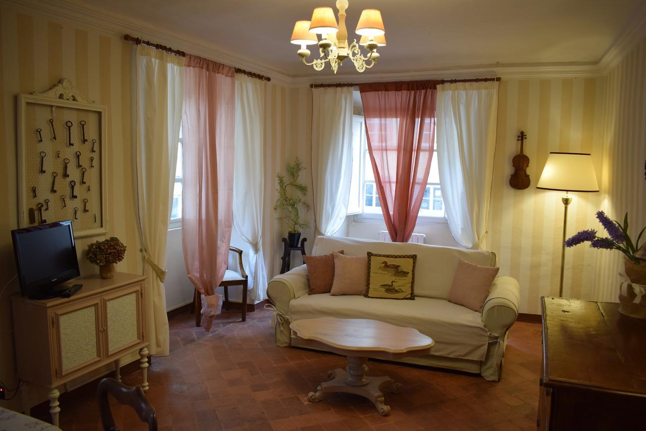 Palazzo Tucci Apartments Lucques Extérieur photo